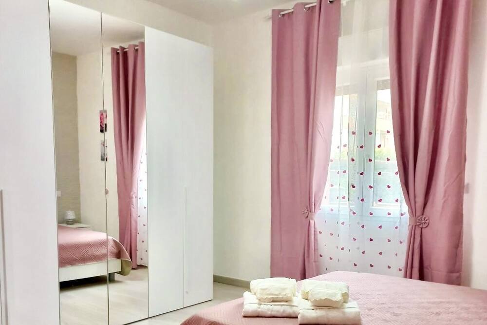 Photo of Bedroom in Scalea