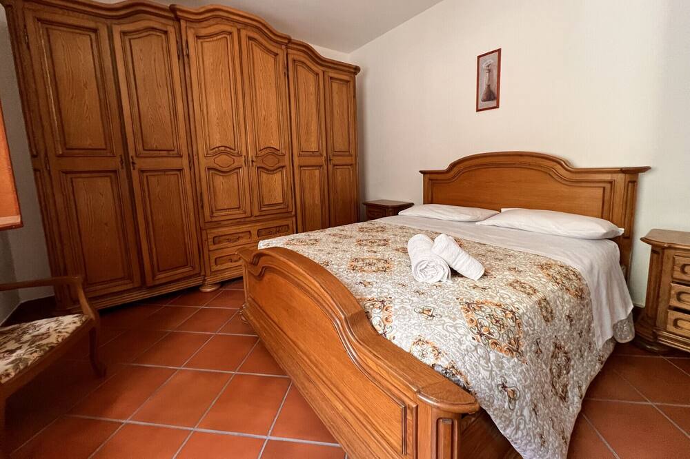 Photo of Bedroom in Fuscaldo