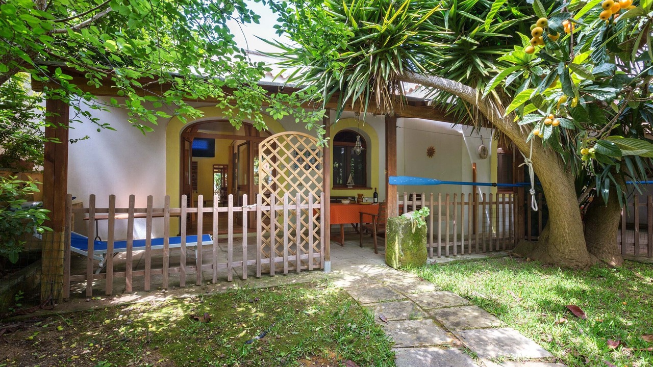 Photo of Outdoor in Vignacastrisi