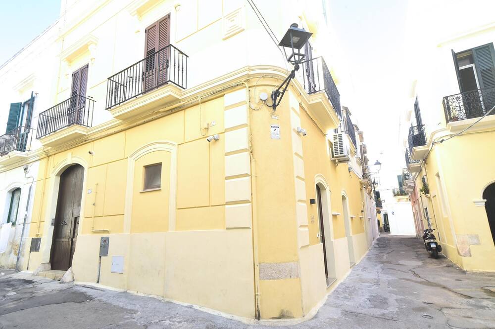 Photo of Outdoor in Gallipoli Historic Center