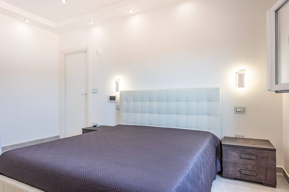 Photo of Bedroom in Marina di Felloniche