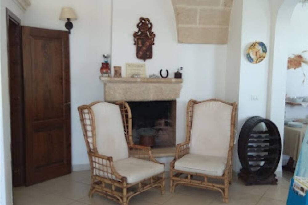 Photo of Livingroom in Rosa Marina