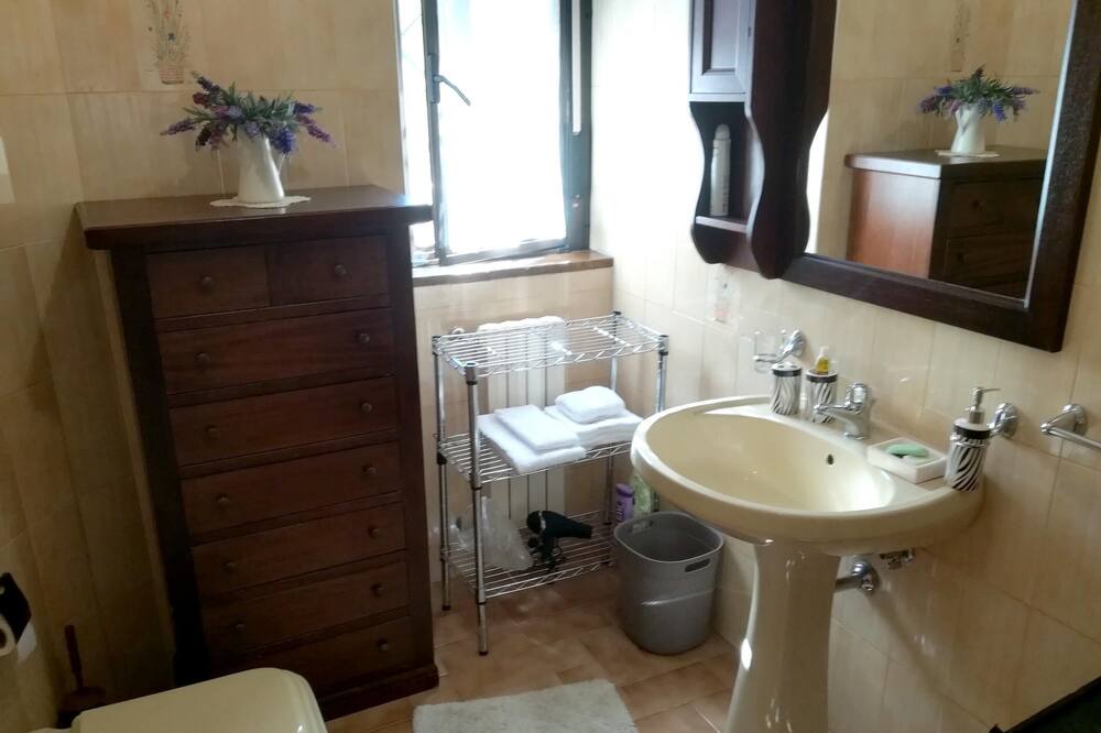 Photo of Bathroom in Trani