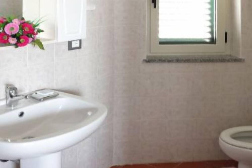 Photo of Bathroom in Torino di Sangro