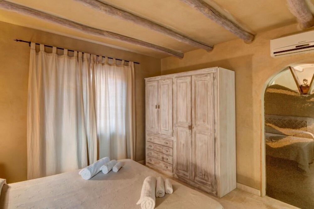 Photo of Bedroom in Golfo di Marinella