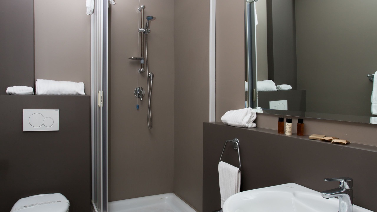 Photo of Bathroom in Scalea