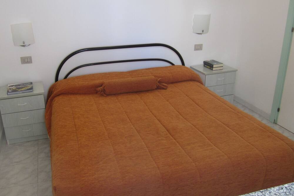 Photo of Bedroom in Baia Verde