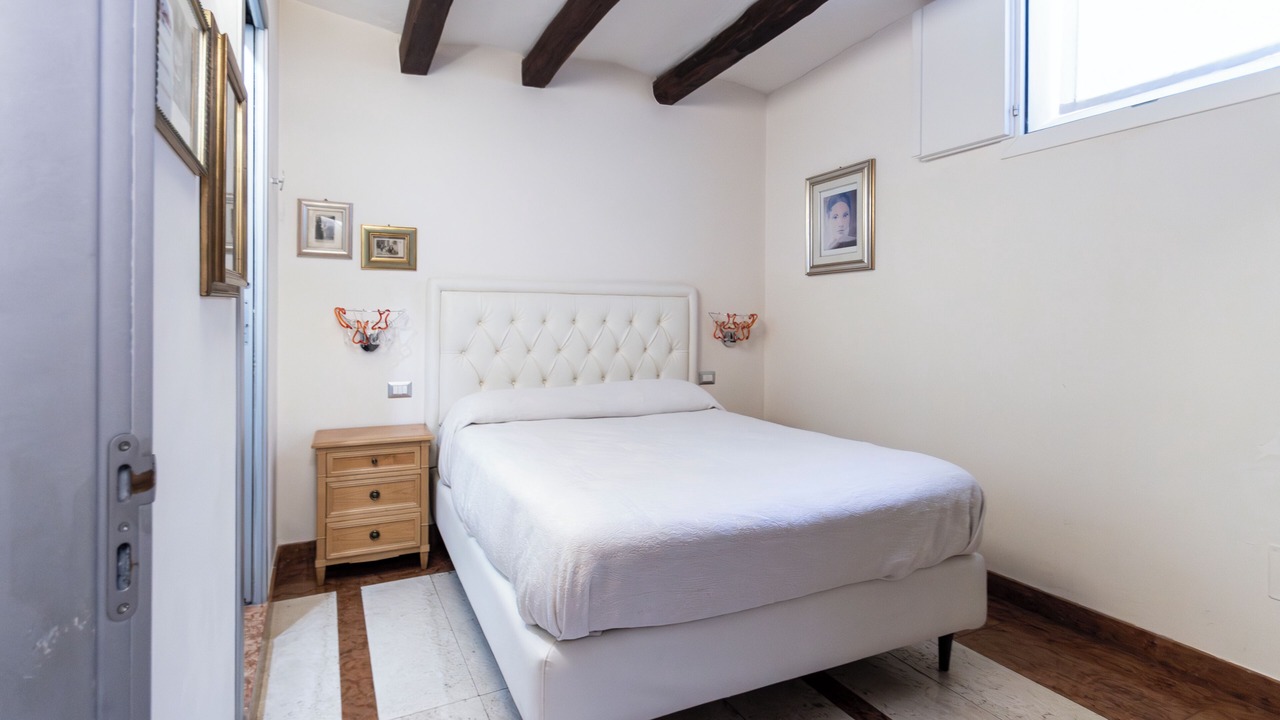 Photo of Bedroom in Potenza