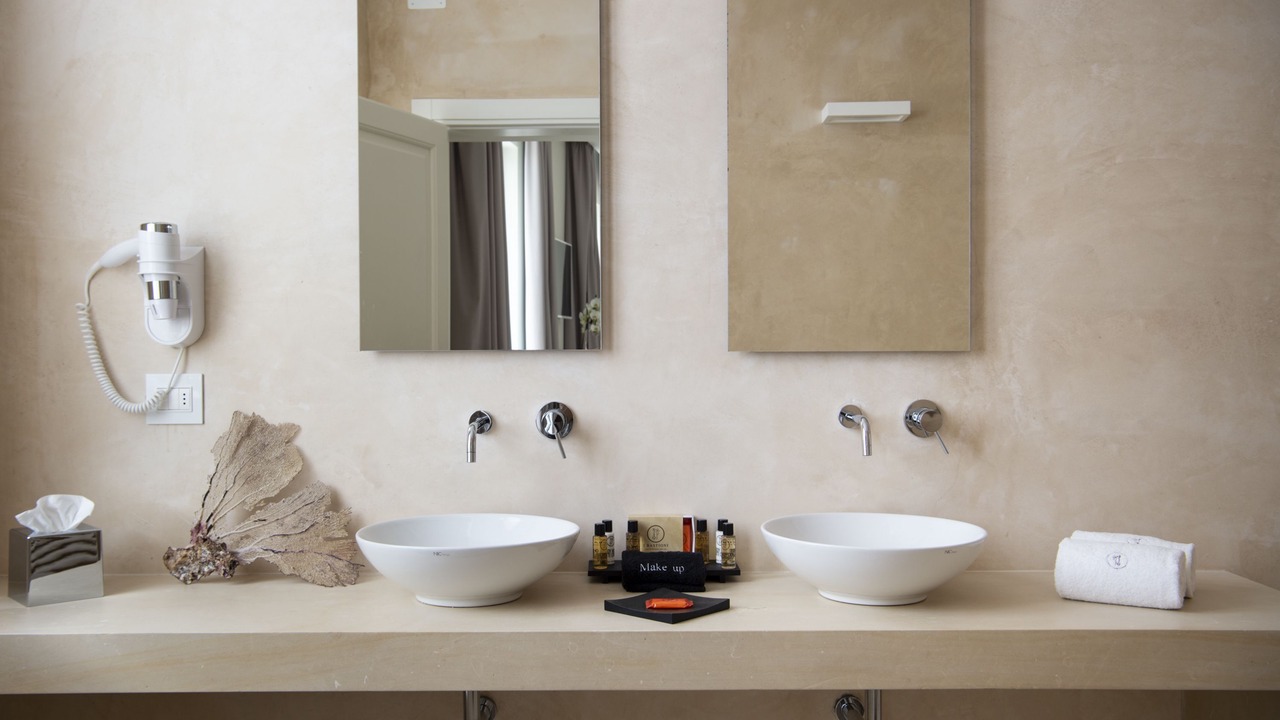 Photo of Bathroom in Gallipoli Historic Center