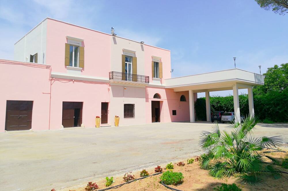 Photo of Outdoor in Carmiano