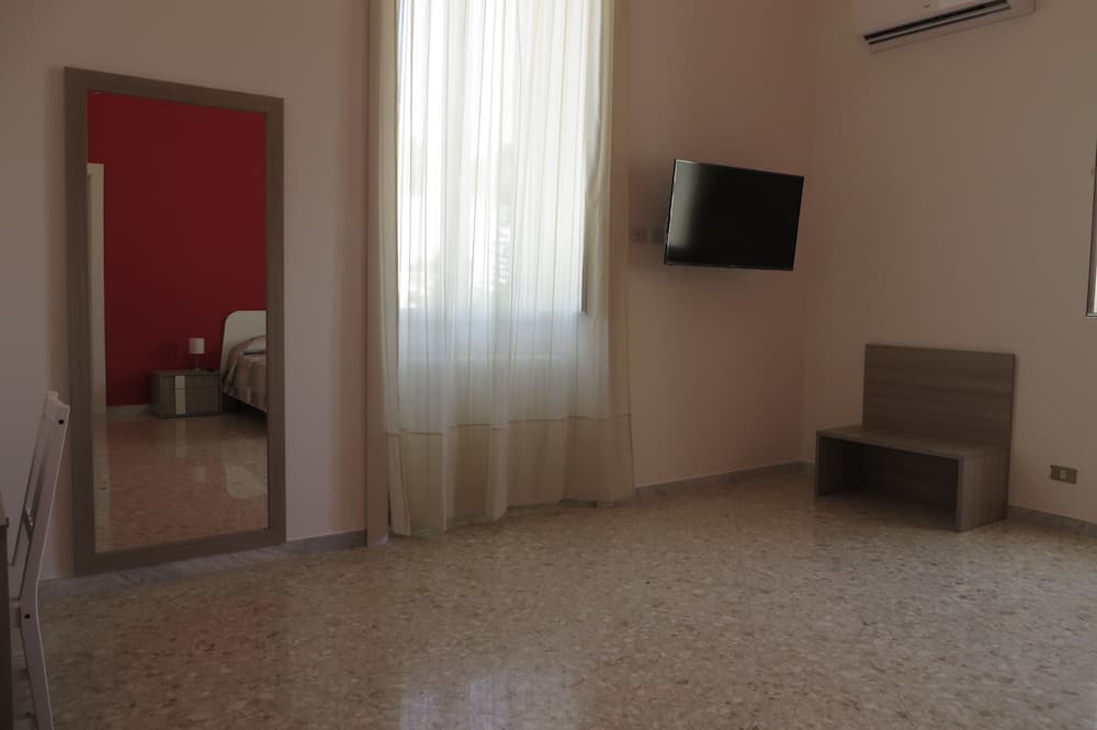 Photo of Others in Carmiano