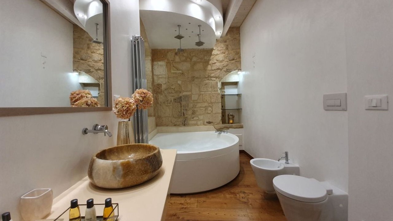 Photo of Bathroom in Lecce Historic Center
