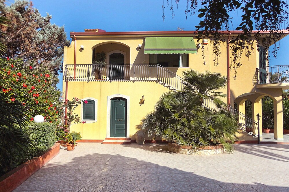 Photo of Outdoor in San Lorenzo