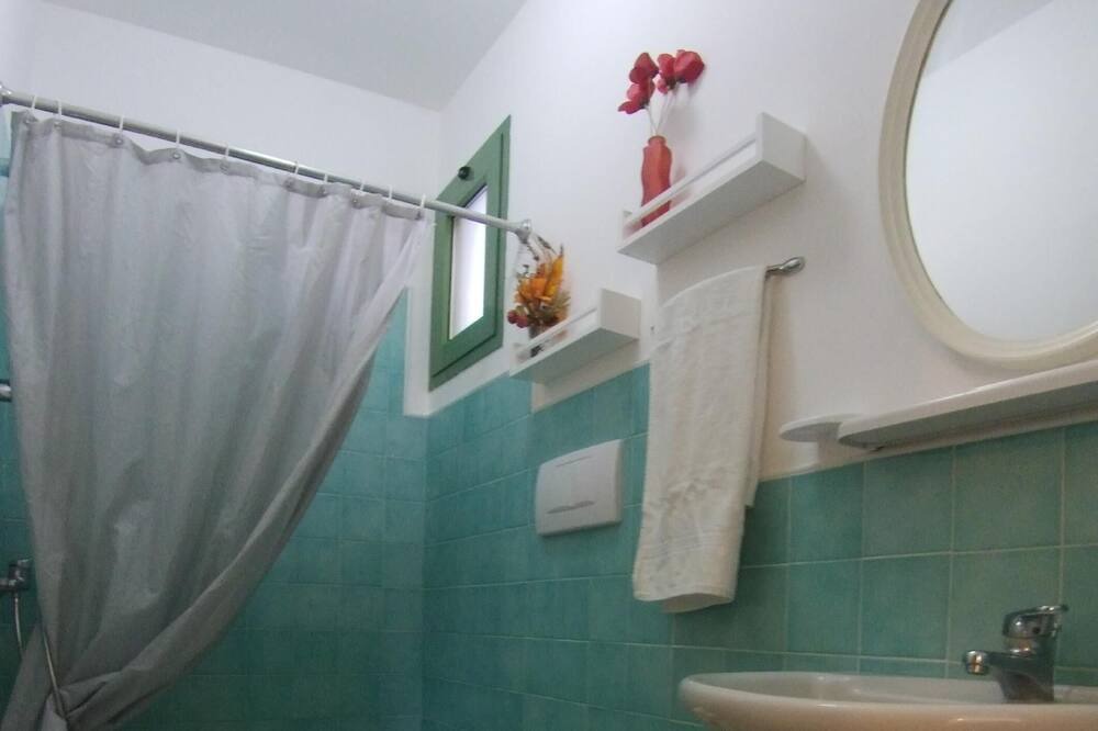 Photo of Bathroom in Baia Verde