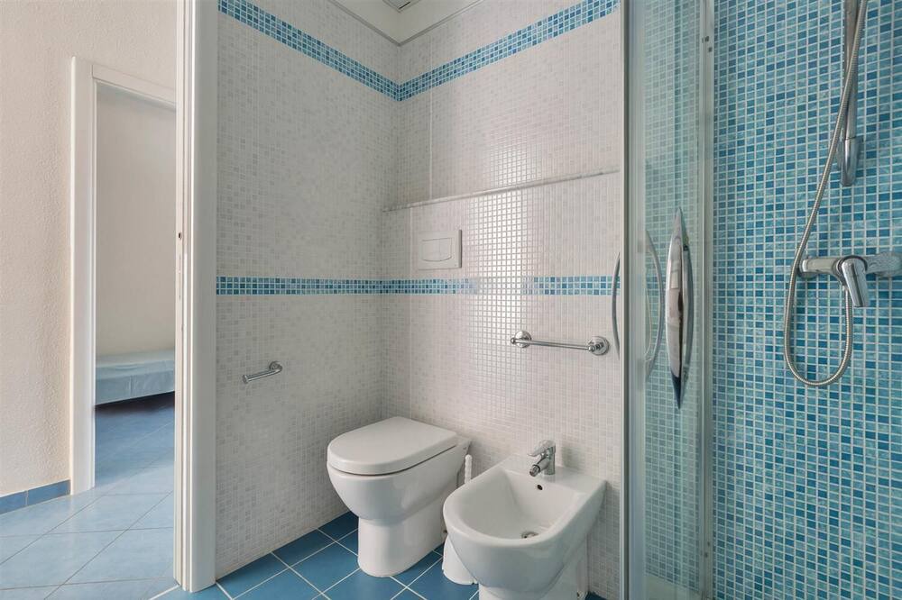 Photo of Bathroom in Fontanelle