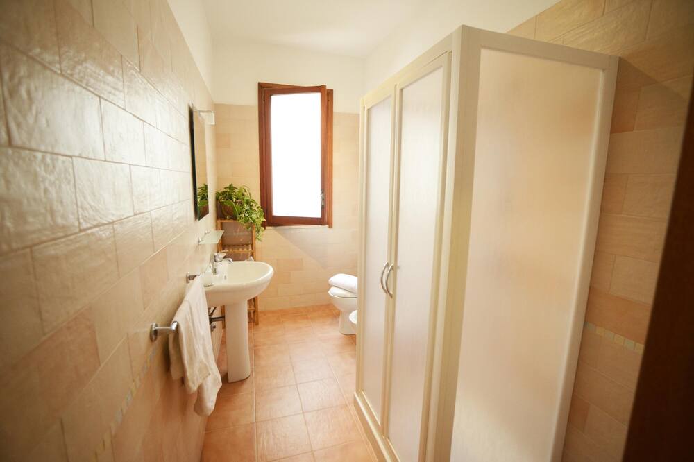 Photo of Bathroom in Baia Verde