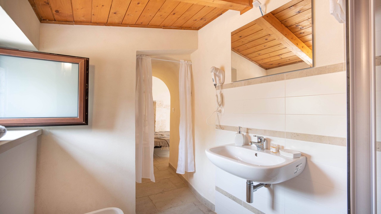 Photo of Bathroom in Mottola