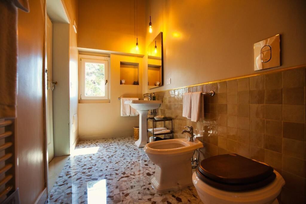 Photo of Bathroom in Andria