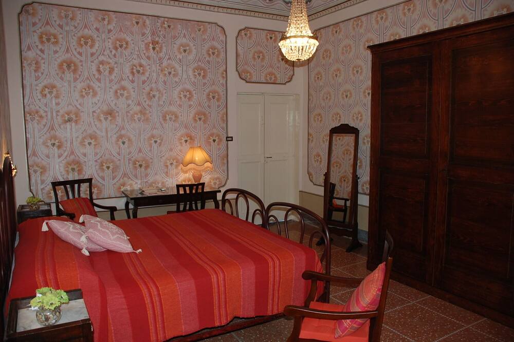Photo of Bedroom in Alezio