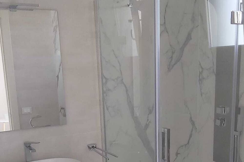 Photo of Bathroom in Giurdignano