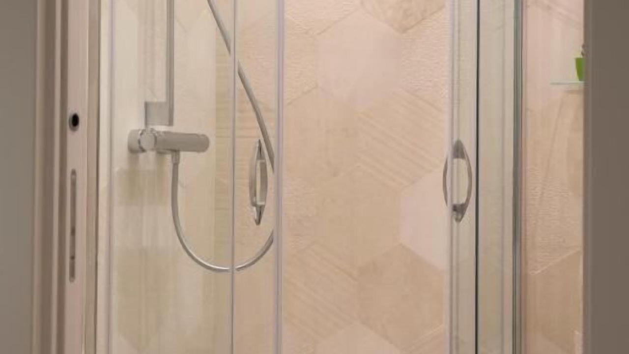 Photo of Bathroom in Andria