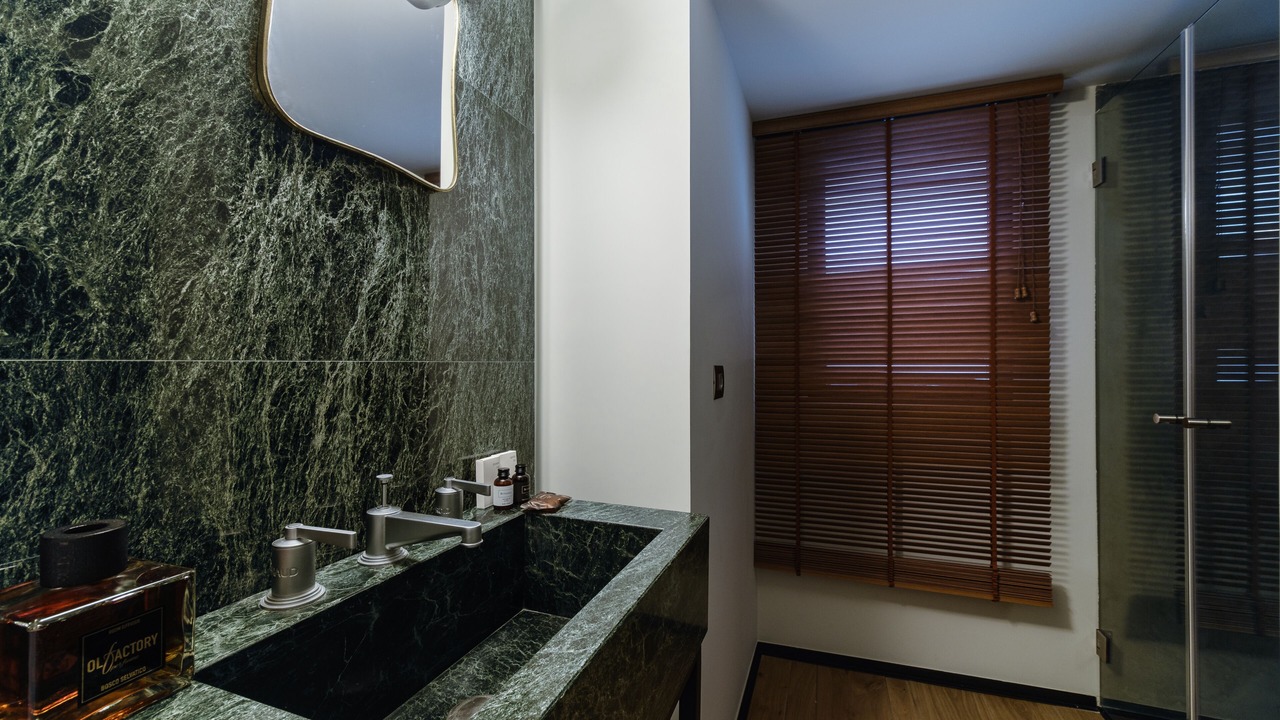 Photo of Bathroom in Andria