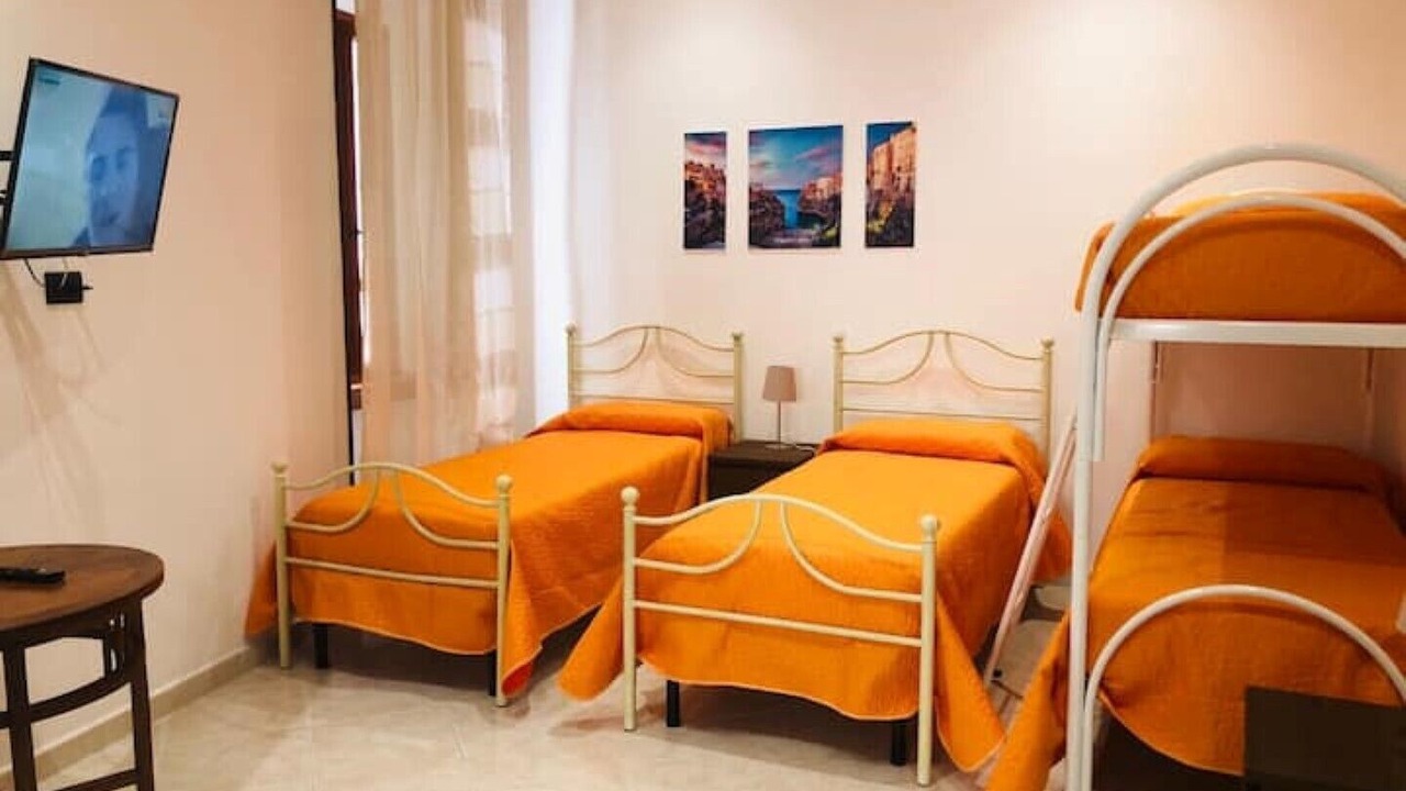 Photo of Bedroom in Bari City Centre
