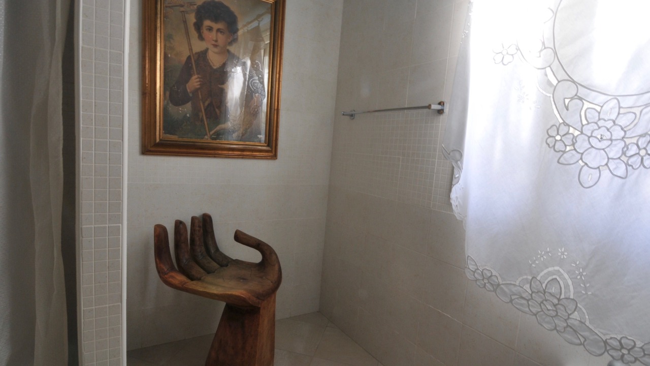 Photo of Bathroom in Noto