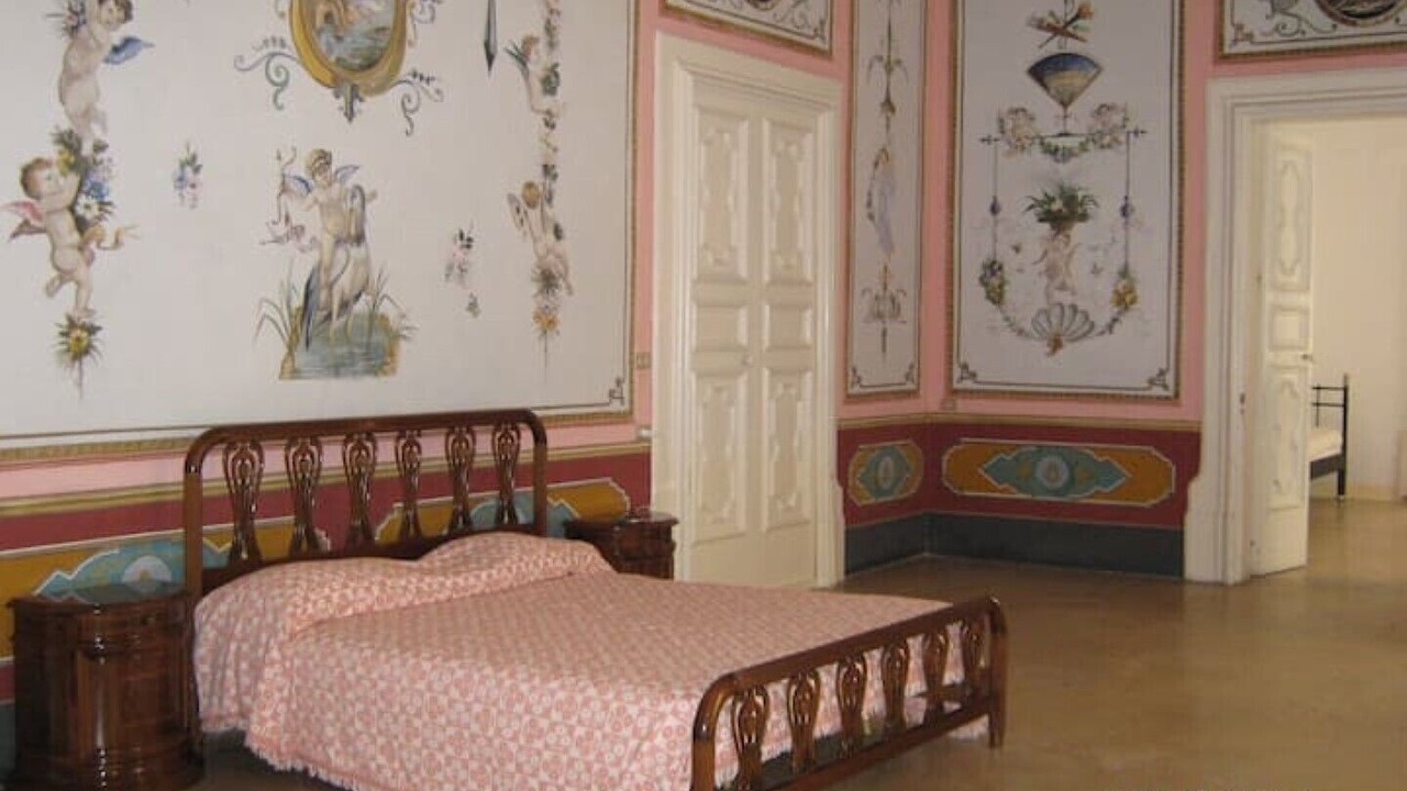 Photo of Bedroom in Gallipoli Historic Center