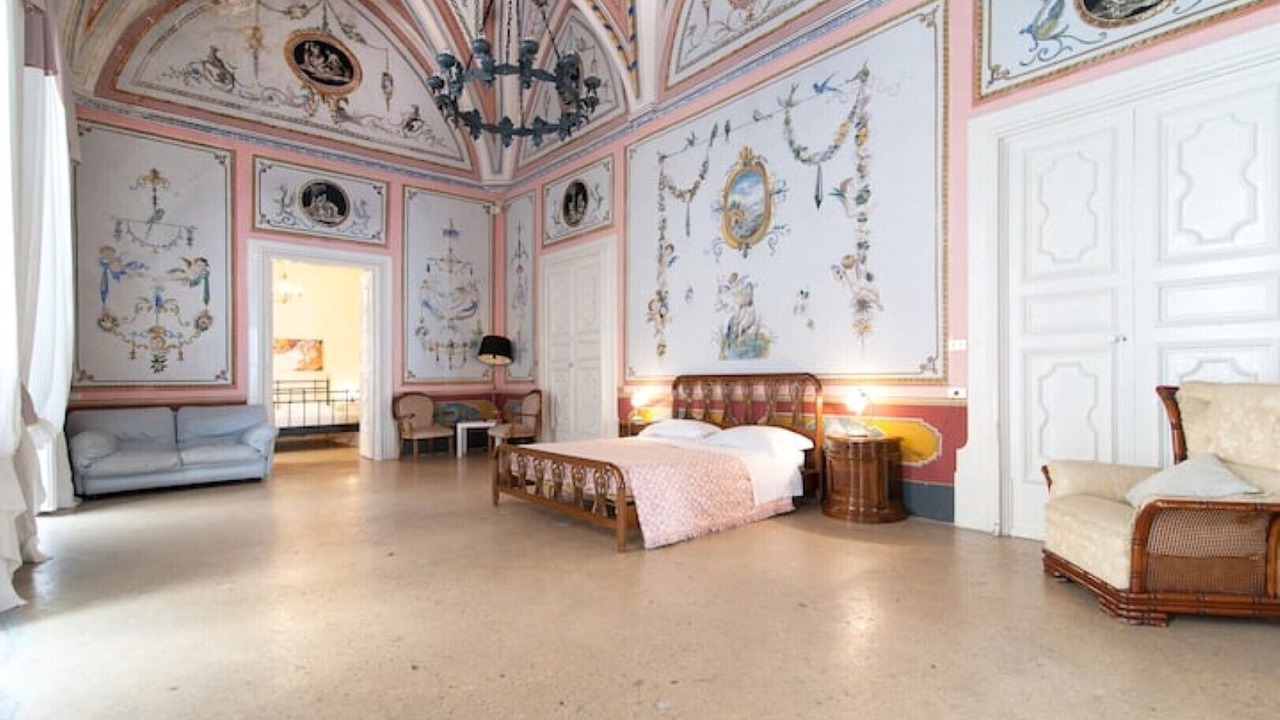 Photo of Bedroom in Gallipoli Historic Center