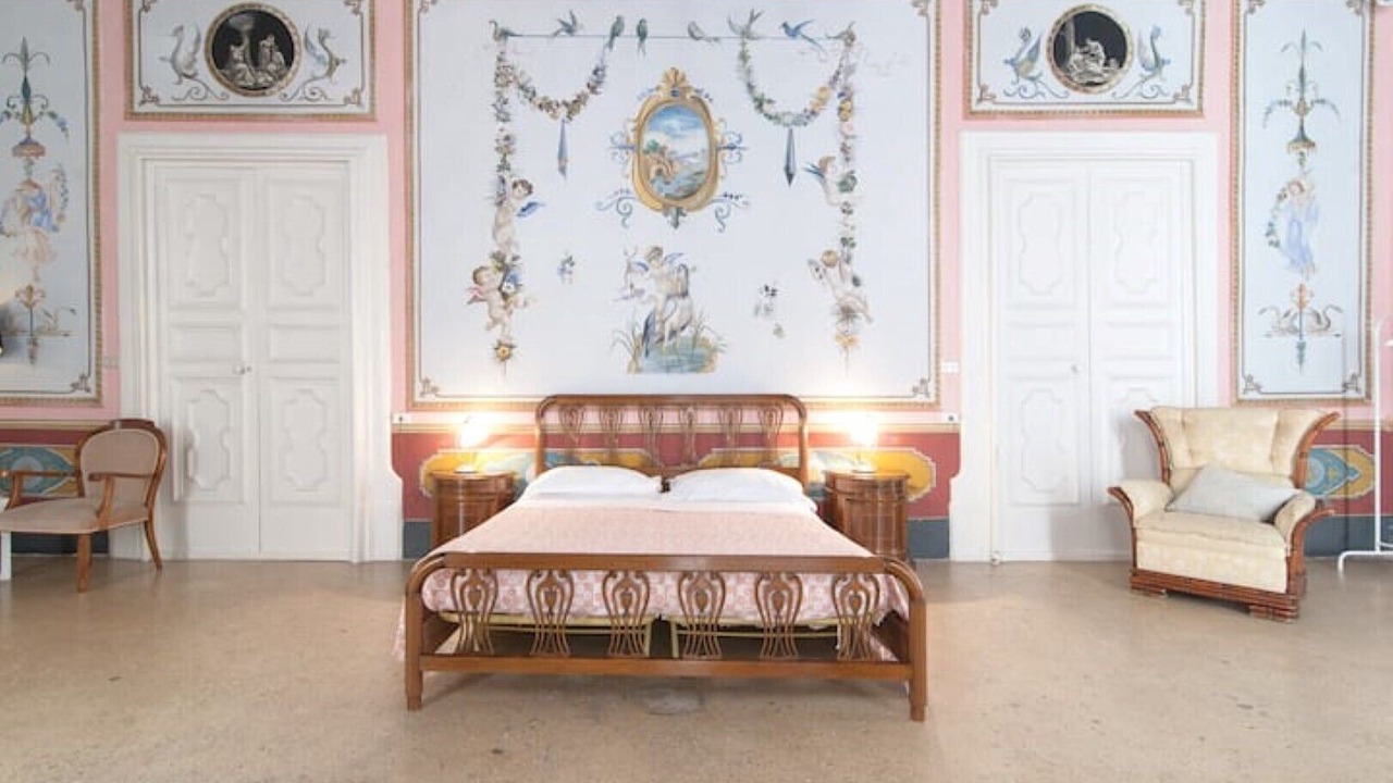 Photo of Bedroom in Gallipoli Historic Center