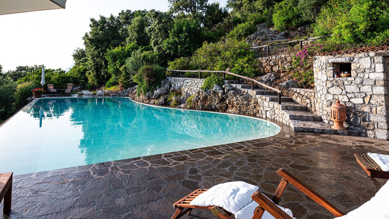 Photo of Outdoor in Cersuta