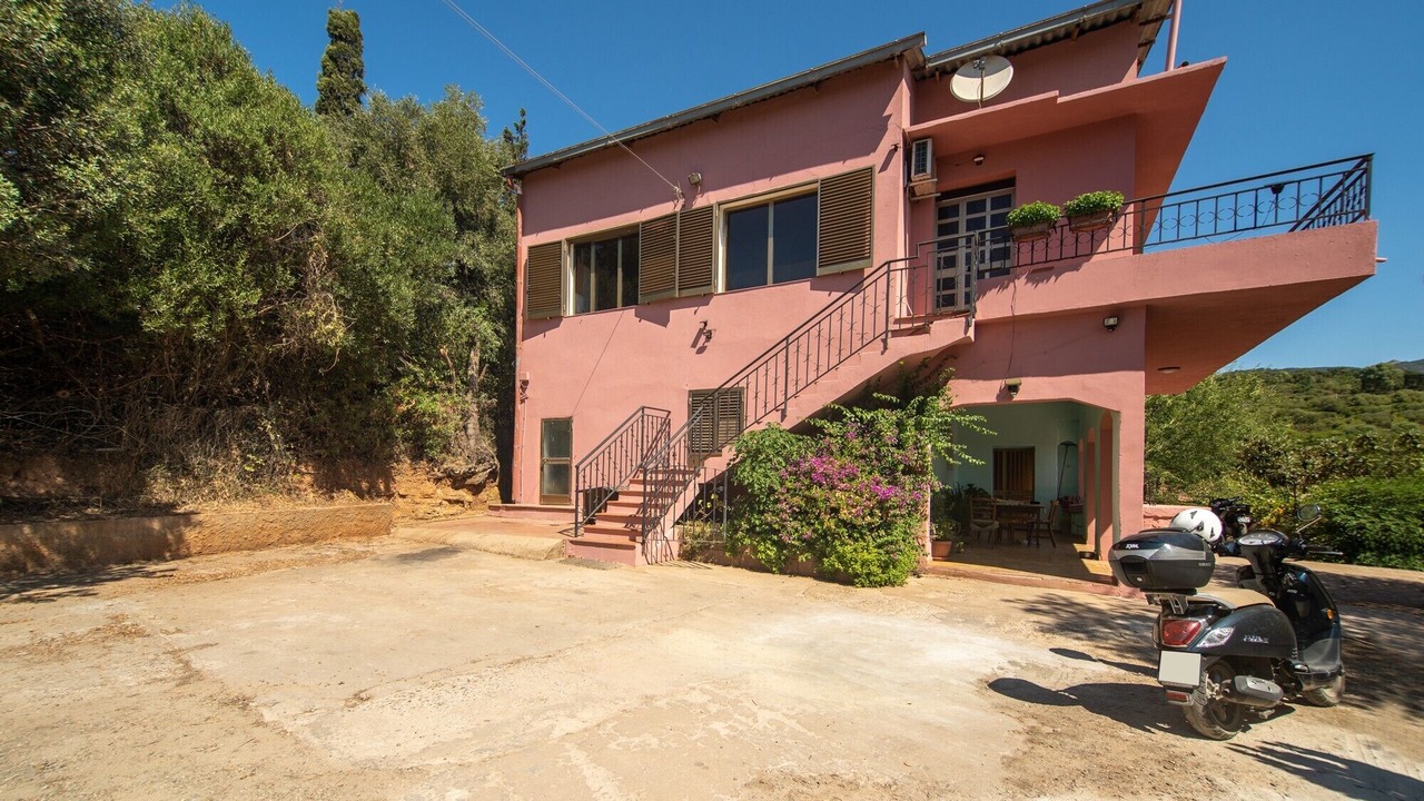 Photo of Outdoor in Iglesias Historic Centre