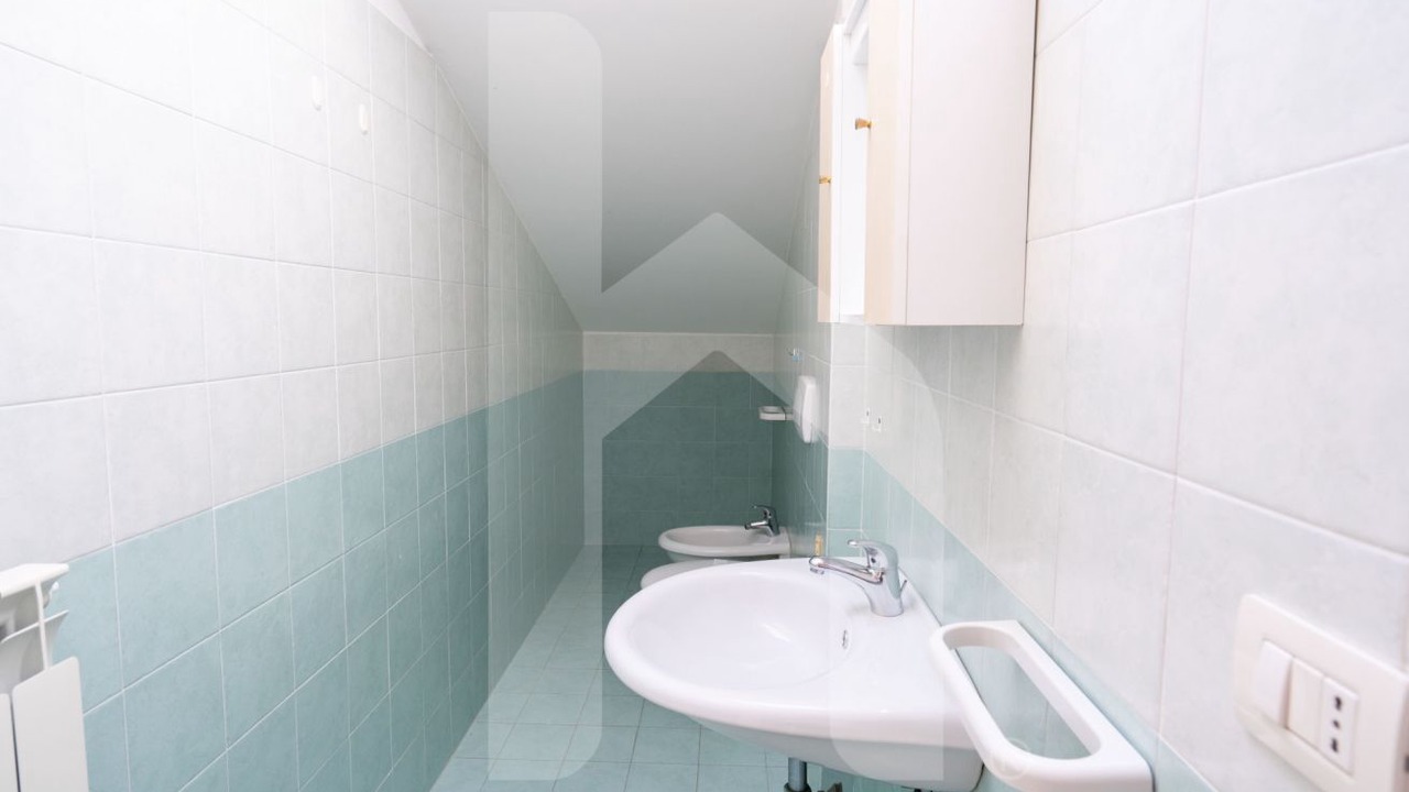 Photo of Bathroom in Pineto