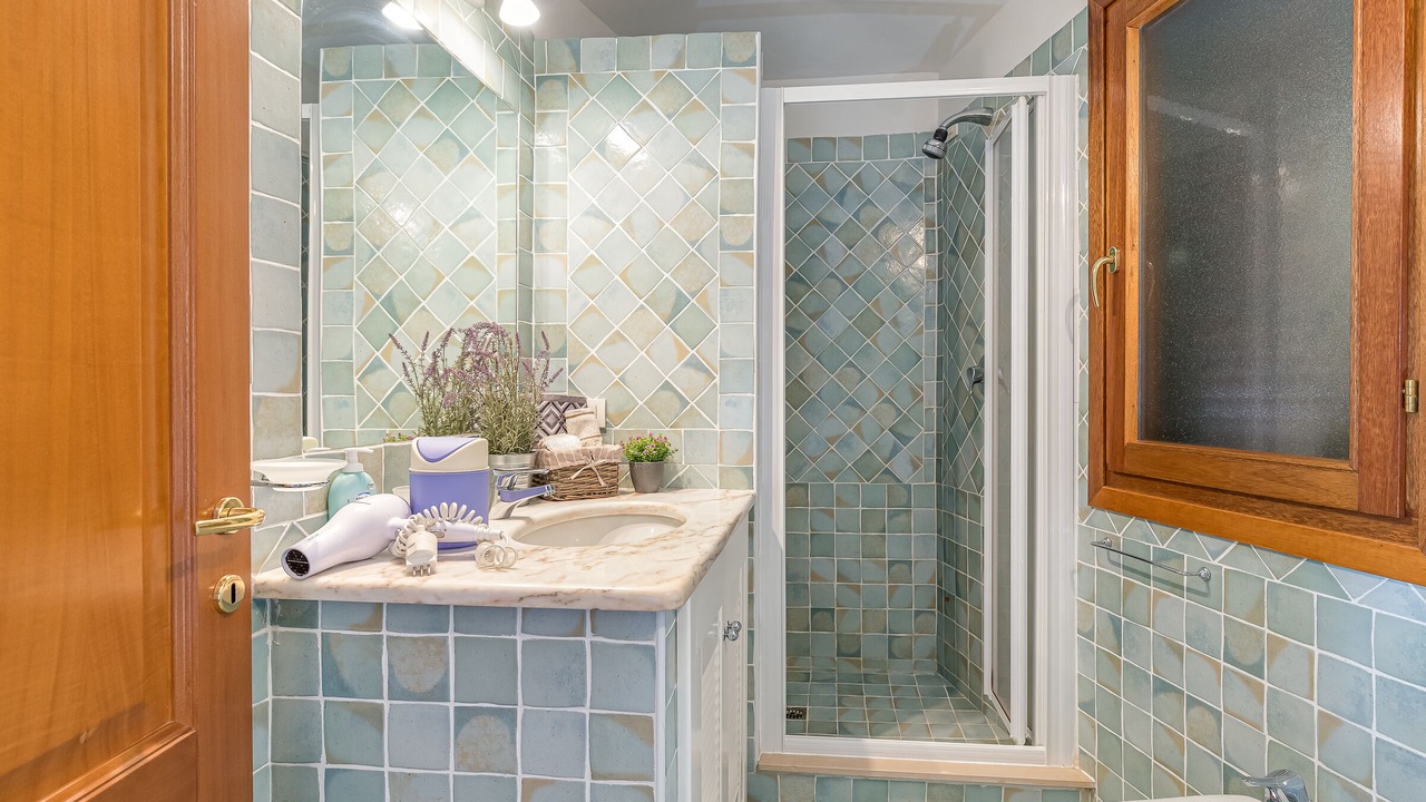 Photo of Bathroom in Baia Caddinas