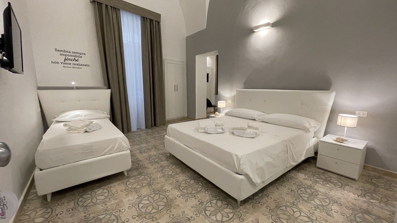 Photo of Bedroom in Gallipoli Historic Center