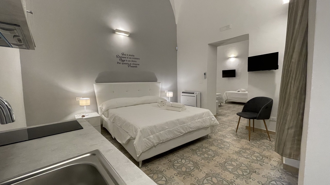 Photo of Bedroom in Gallipoli Historic Center
