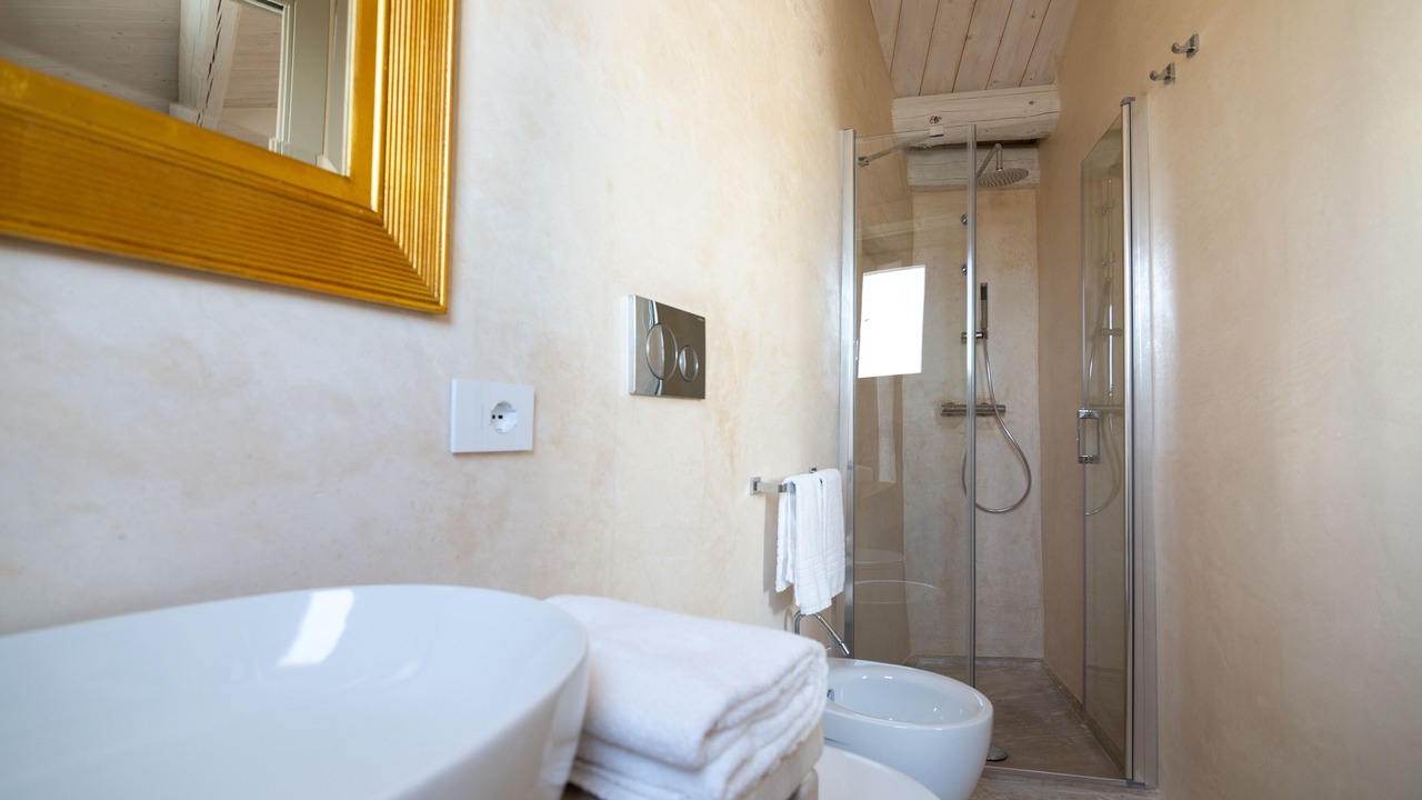 Photo of Bathroom in Gallipoli Historic Center