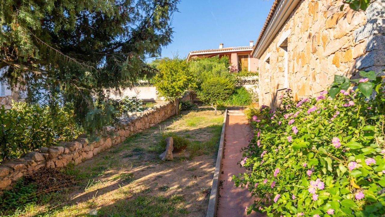 Photo of Outdoor in Case Peschiera-Lu Fraili