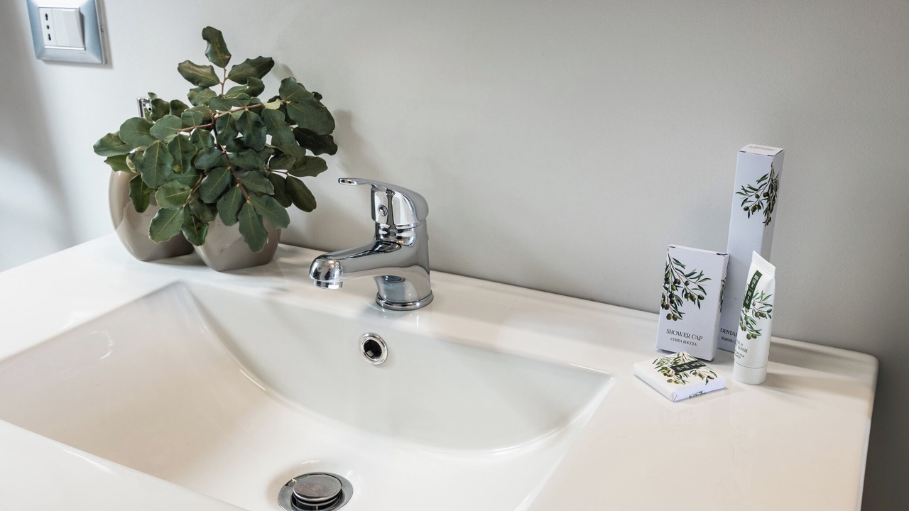 Photo of Bathroom in Avola