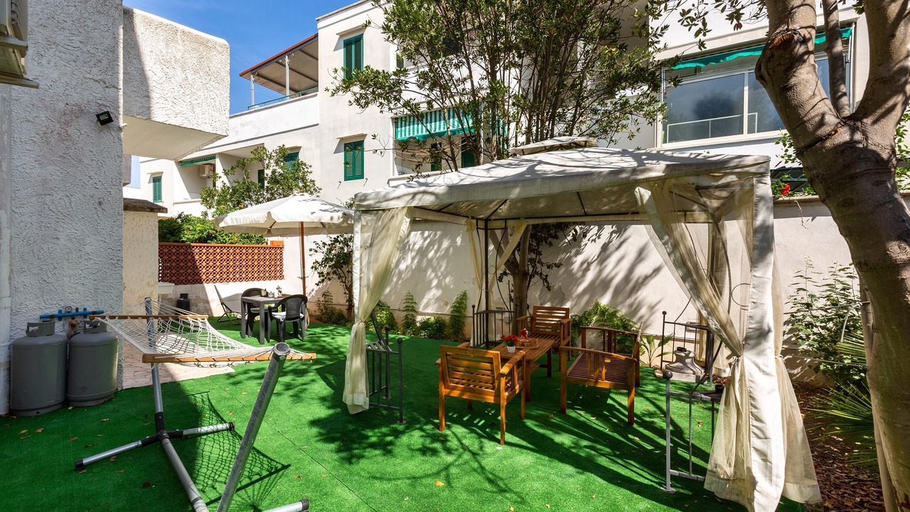 Photo of Outdoor in Baia Verde
