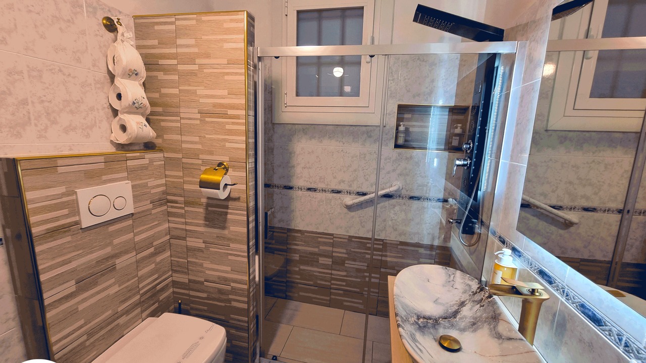 Photo of Bathroom in Bari City Centre