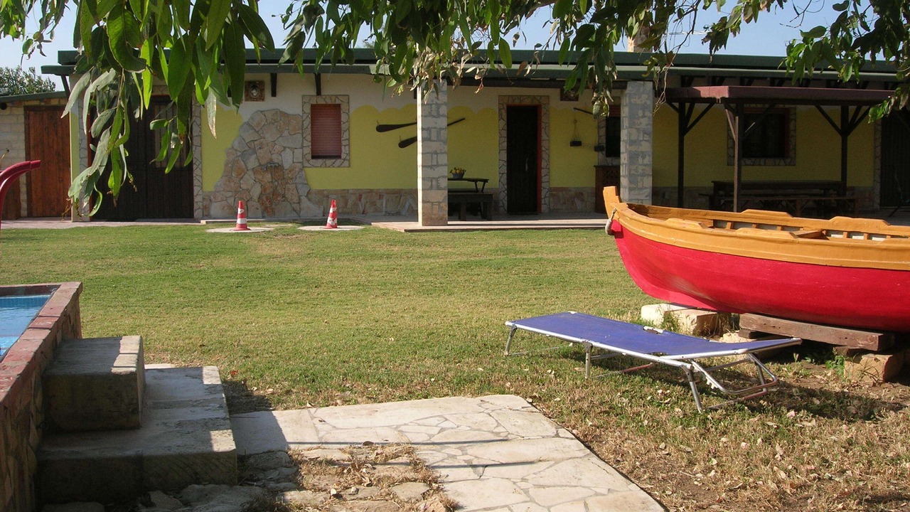 Photo of Outdoor in Avola