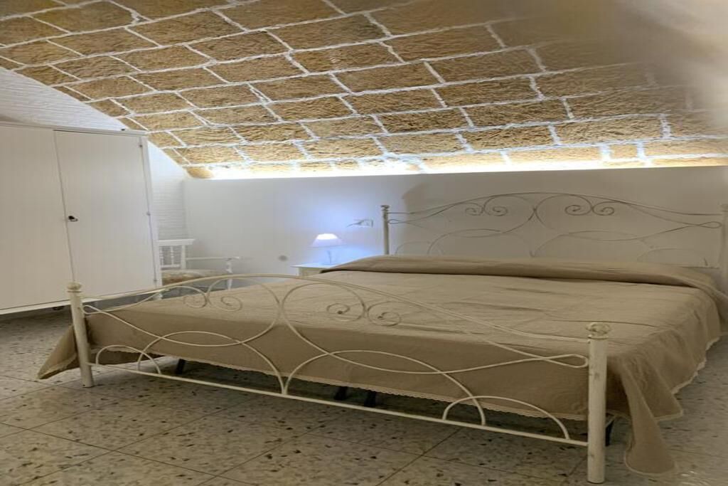 Photo of Bedroom in Gallipoli Historic Center