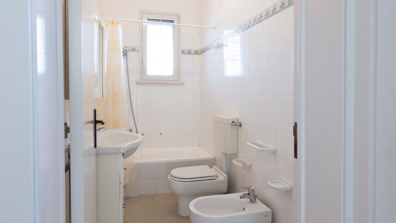 Photo of Bathroom in Taurisano