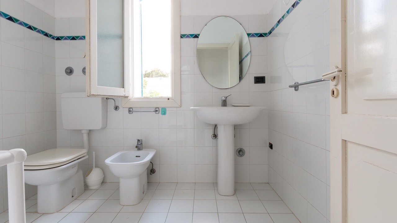 Photo of Bathroom in Baia Verde