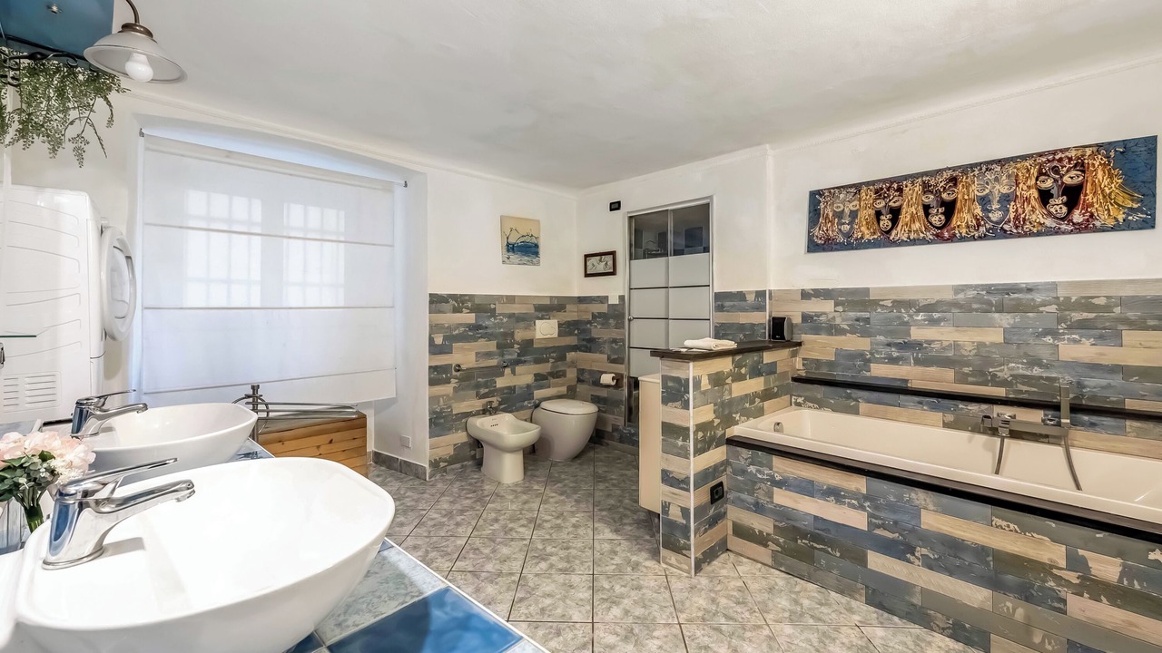Photo of Bathroom in Castelletto