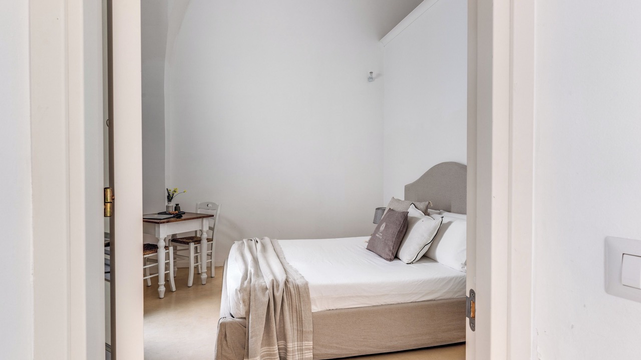Photo of Bedroom in Gallipoli Historic Center