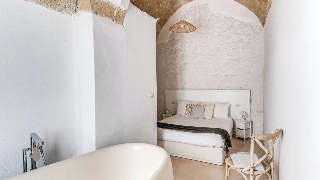 Photo of Bedroom in Gallipoli Historic Center