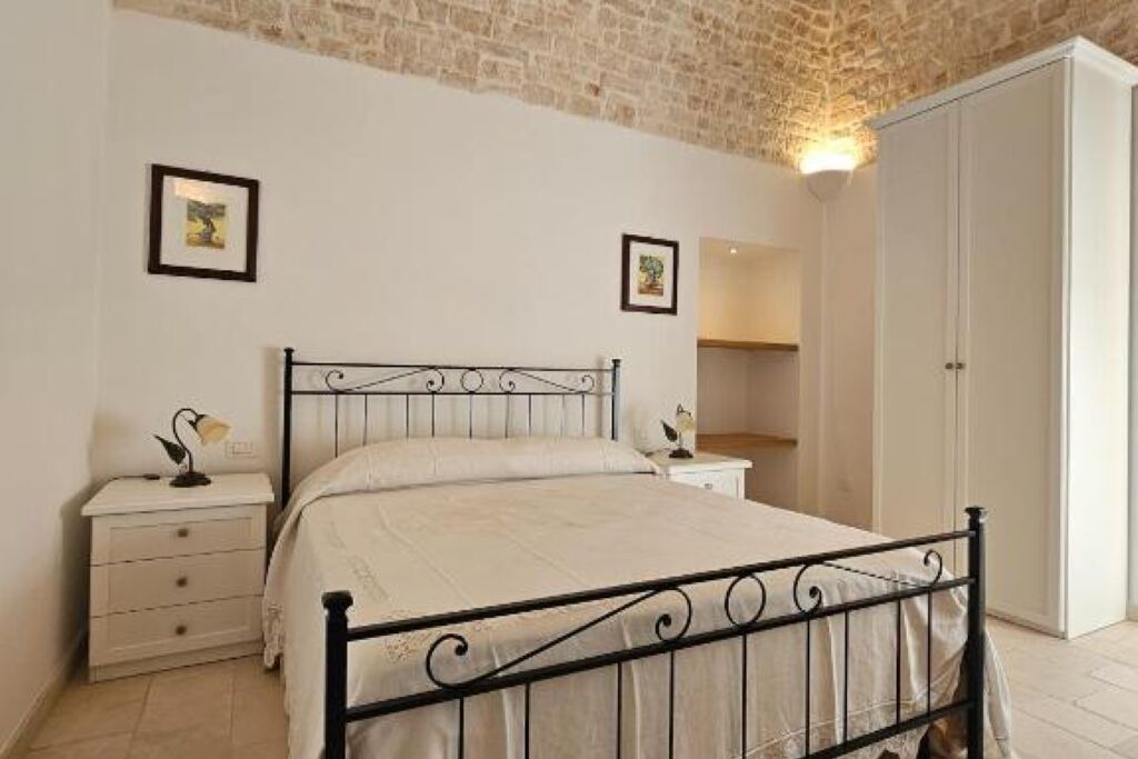 Photo of Bedroom in The Trulli of Alberobello
